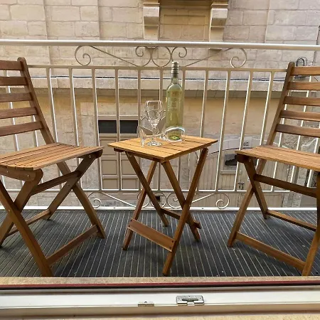 -dar Il-kavallier Jacques De Quiqueran * Valletta