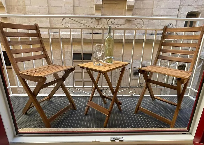 -dar Il-kavallier Jacques De Quiqueran * Βαλέτα